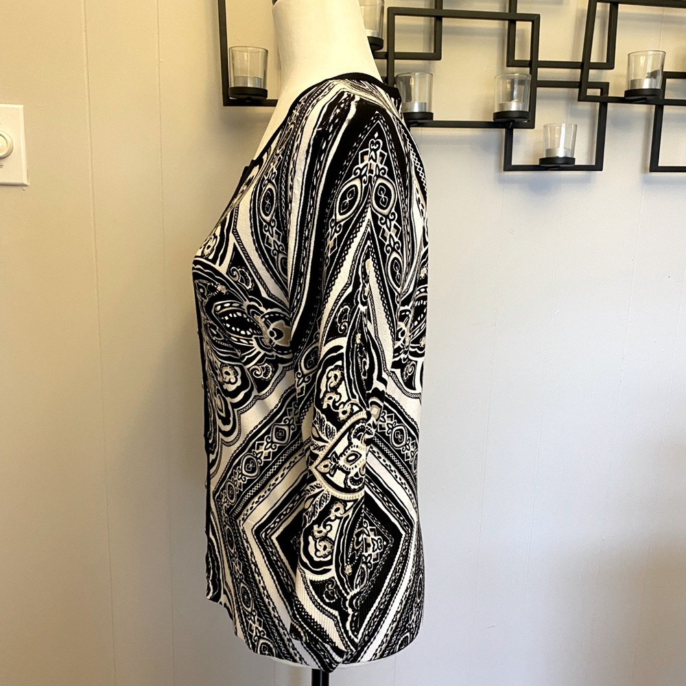 White house black market sweater/cardigan - Picture 3 of 9